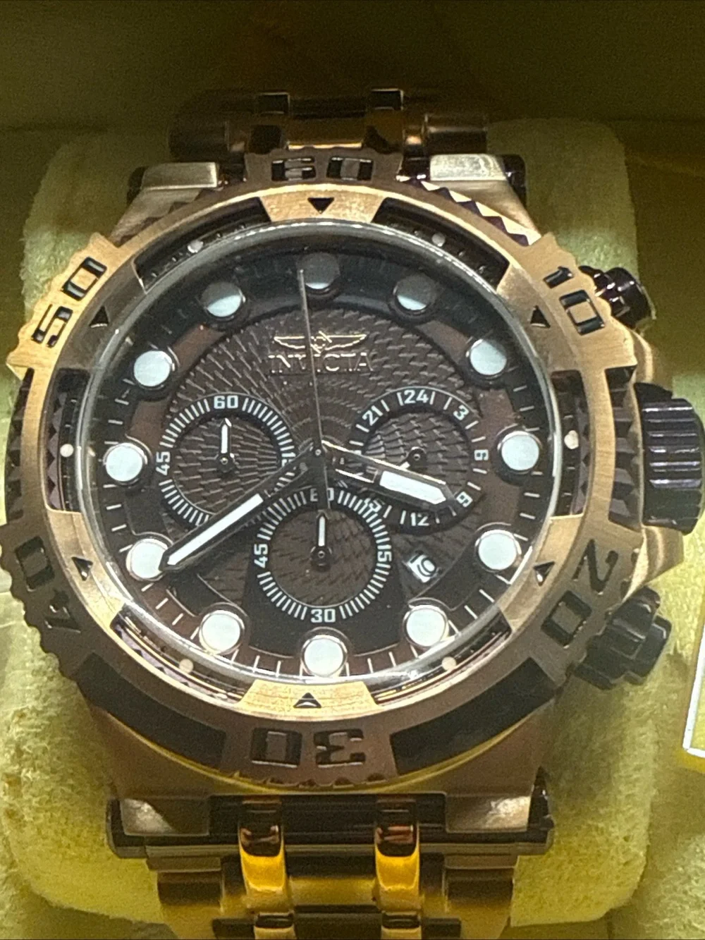 Invicta men chronograph